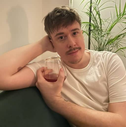russell hayward russelled up